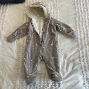 One piece fleece 3-6 month